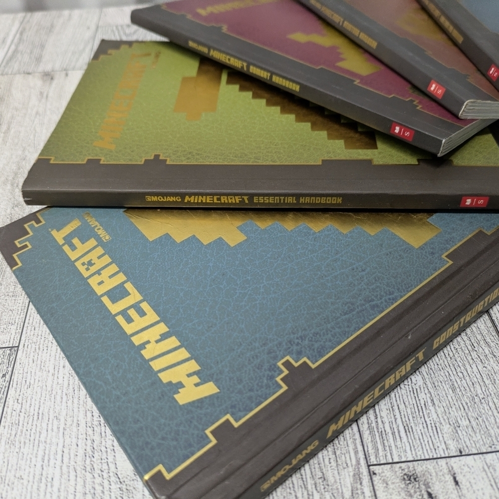 Minecraft Hardcover Book Set - Picture 3 of 11